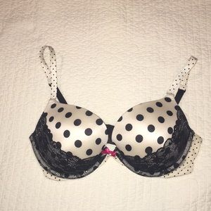 Victoria’s Secret very sexy push up bra